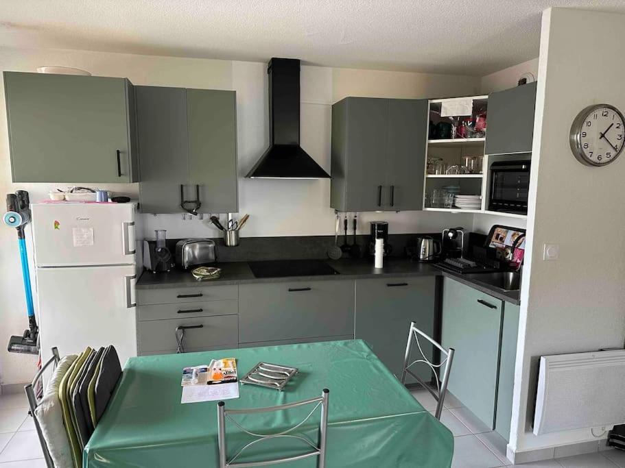 Appartement Face A La Mer Canet En Roussillon ภายนอก รูปภาพ